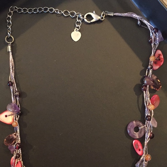 Custom hand made stone accent necklace - Picture 3 of 3